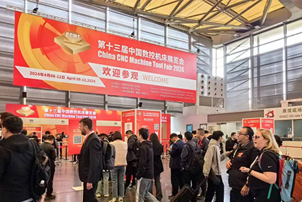 安達智能數控機床推出五軸高速加工中心-AMU260